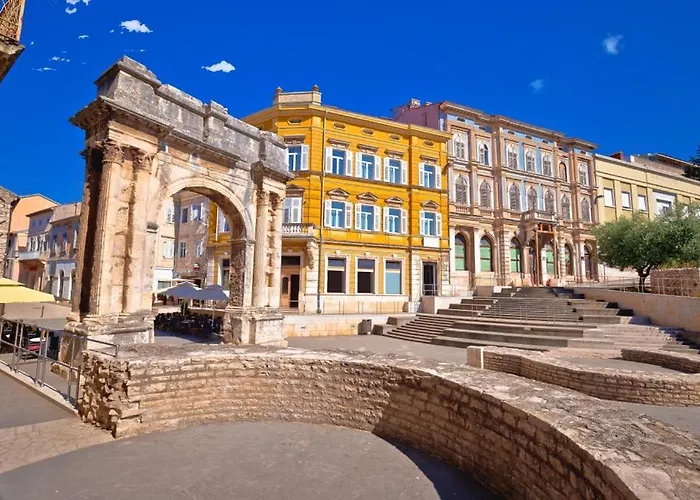 M&a - Luxury Apartamento Pula